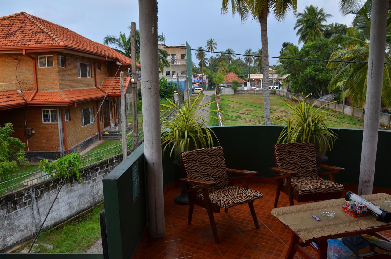 Lilly Palace Villa Guest House Negombo Eksteriør bilde